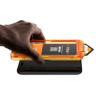 Spigen AlignMaster S Full Glue Tempered Glass (iPhone 18